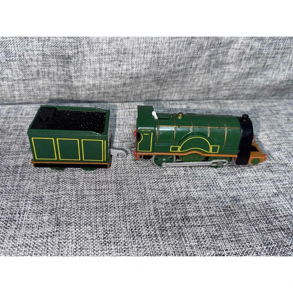 Thomas & Friends TrackMaster Emily Motorized Engine Train with Tender Car Green